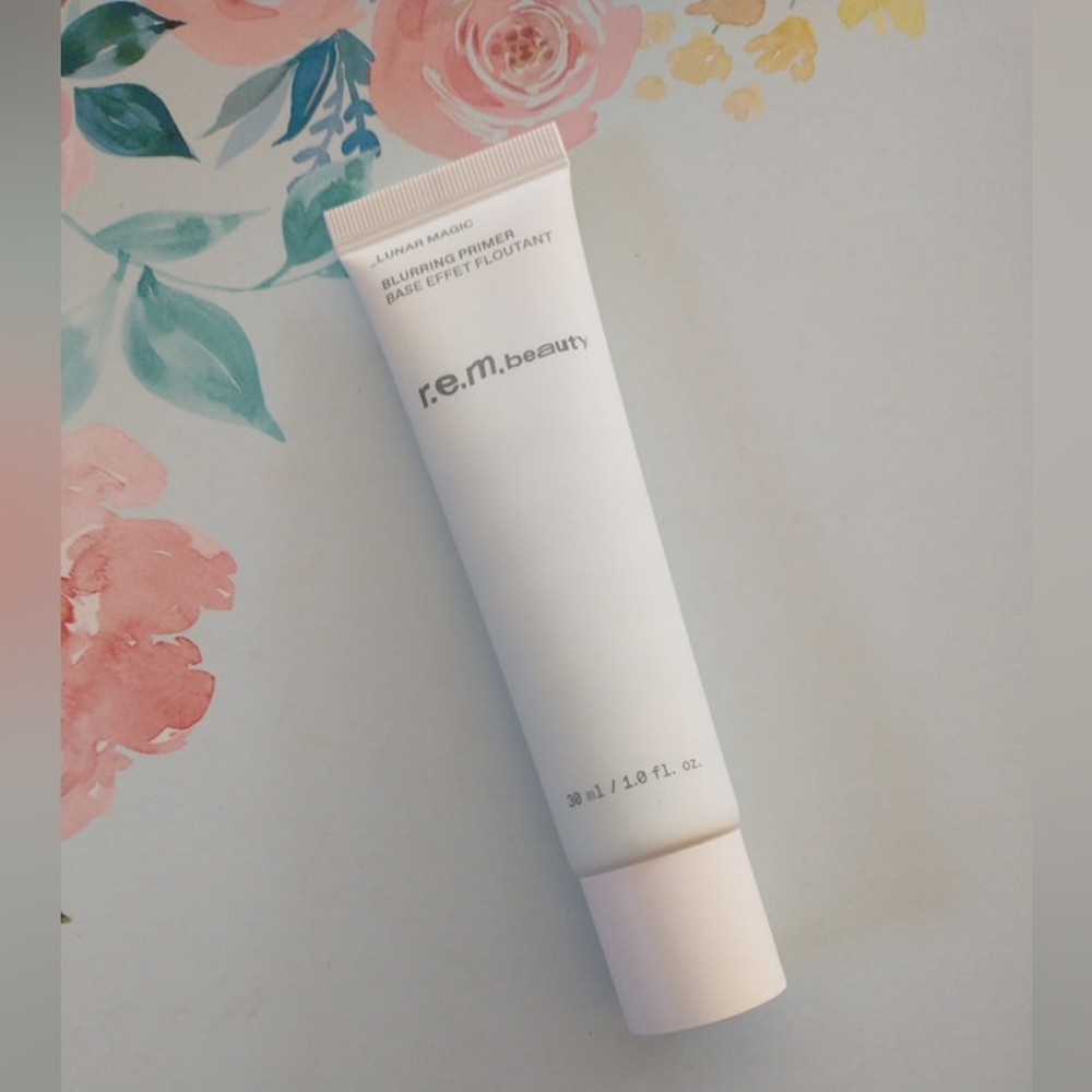 R.E.M. Beauty Lunar Magic Blurring Smoothing Makeup Primer